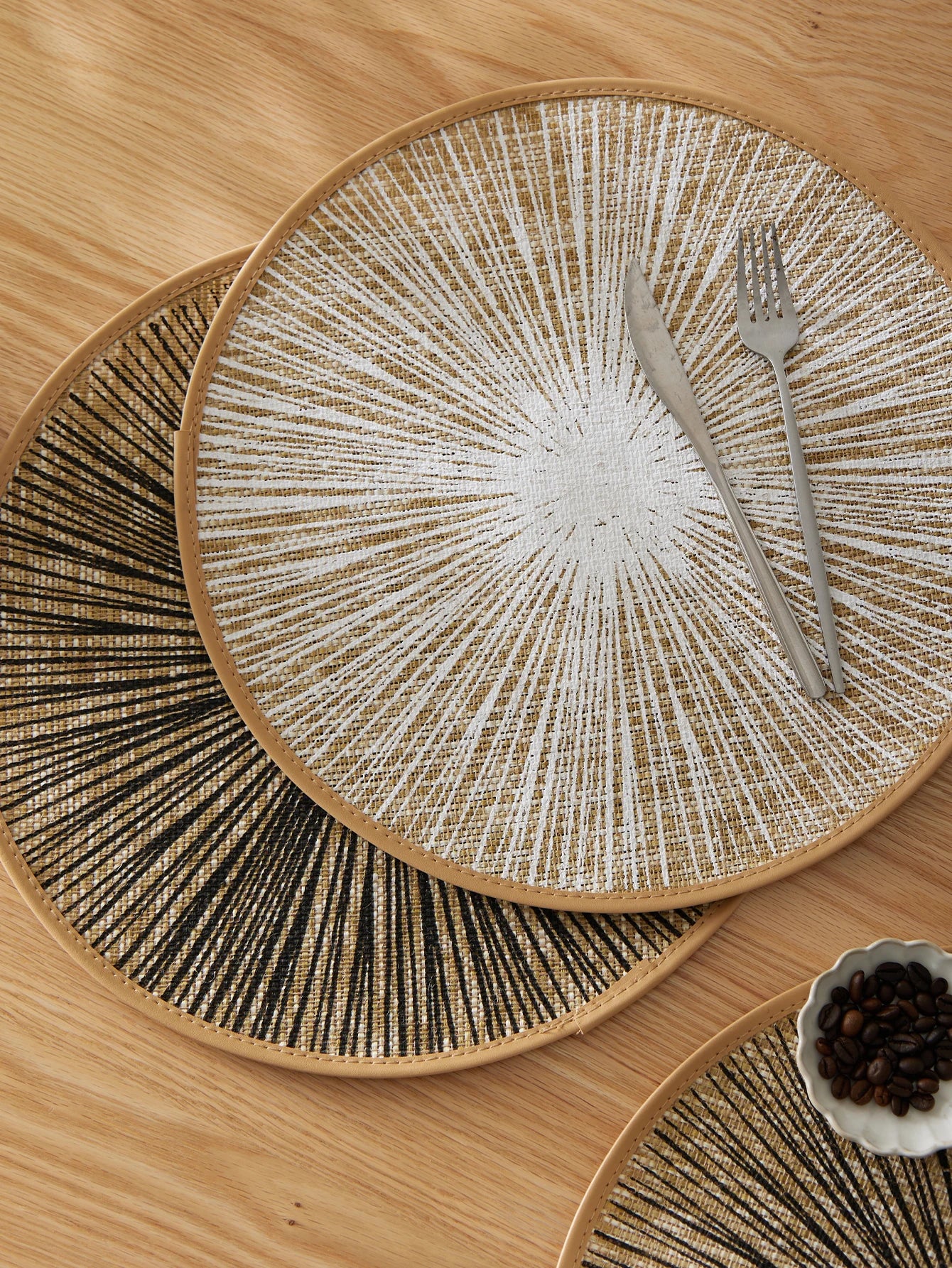 Jogo Americano Redondo de Juta e Macramê