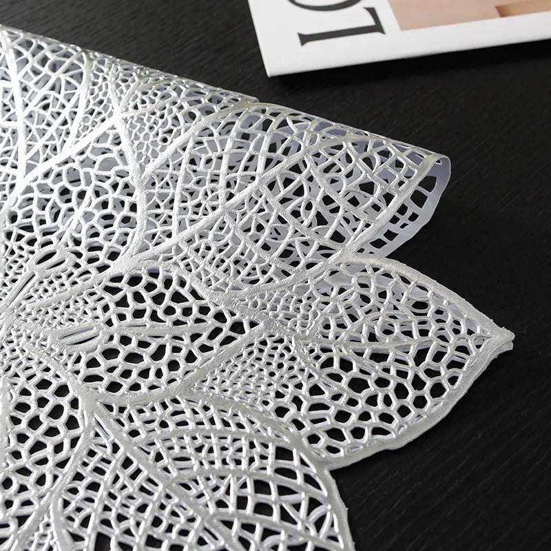 Caminho de mesa folhas / Meu Luxo