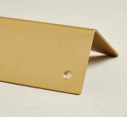 Puxador Triangular Dourado - Meu Luxo